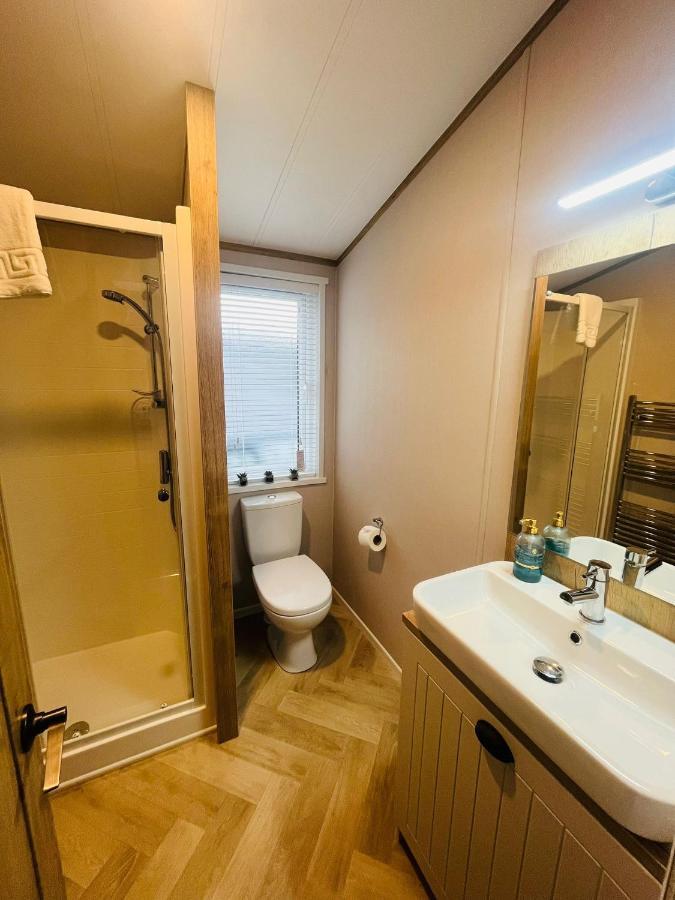 Copse View Lodge With Hot Tub York Exteriér fotografie